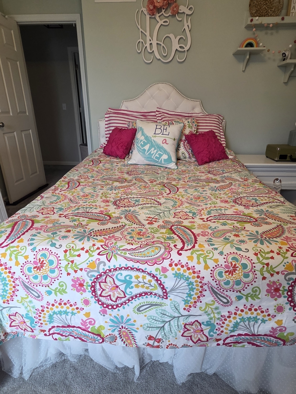 PB Teen Full / Queen Bedding Set in Swirly Paisley Pop Print, Like New!